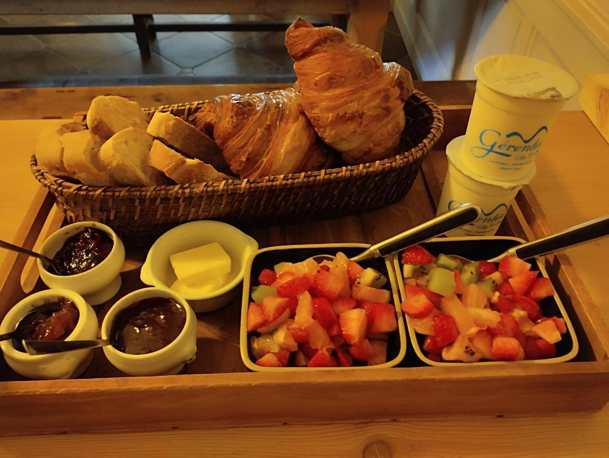 Hotel Le Patio Grignan Zewnętrze zdjęcie